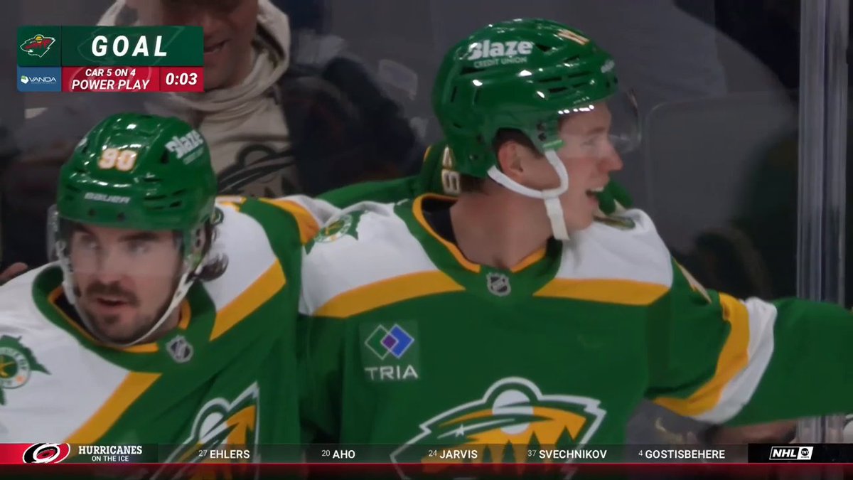 MATT BOLDY WITH THE SHORTY!! 🚨 📺: NHLonTNT &amp; Actually HBO Max ➡️