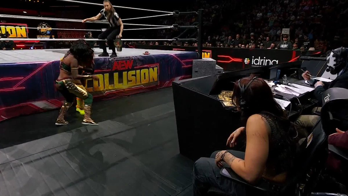 .Último Moné tried to get under @CallMeKrisStat's skin, but it almost cost her! Watch #AEWCollision LIVE on TNT & HBO Max