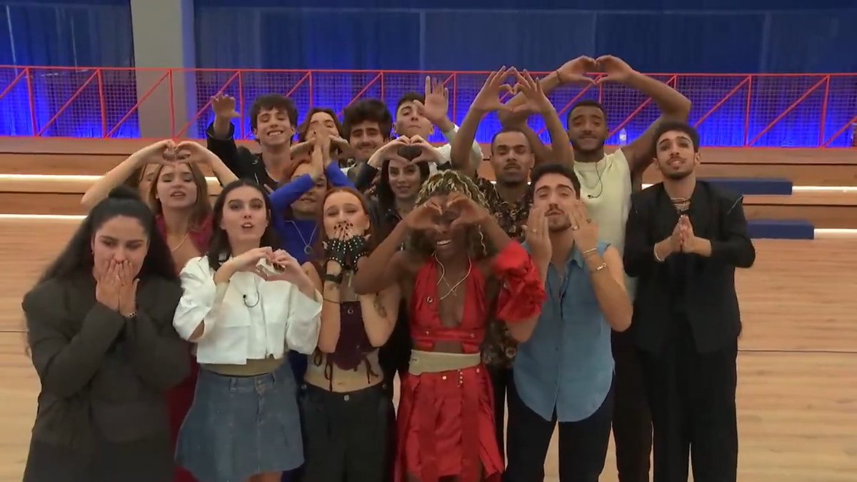 🥹 2 AÑOS del inicio de #OT2023, no estamos llorando... mentira, sí estamos ❤️🩹😭 AMOR INFINITO a cada uno de vosotros 💙🎶 #OTDirecto20N