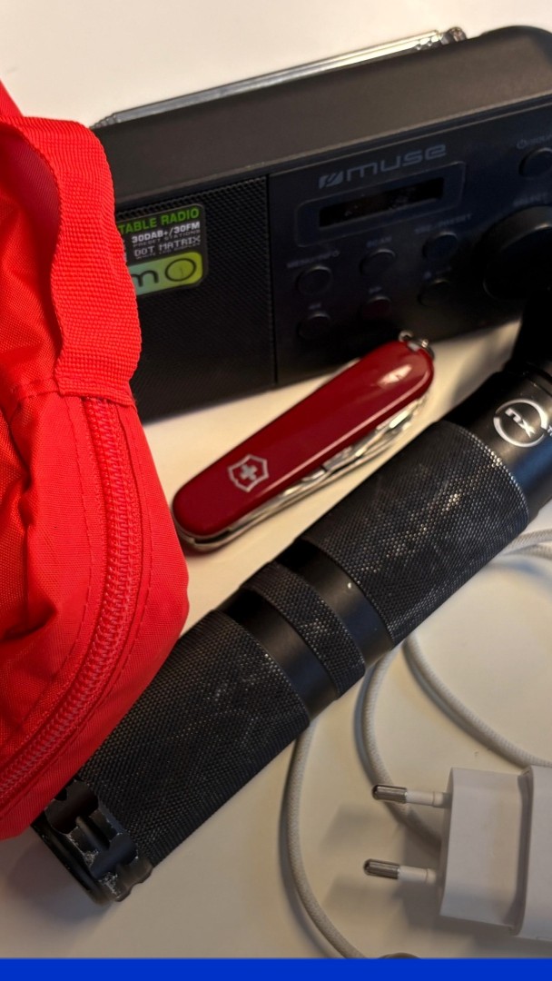 🎒 Ce que doit contenir le "kit de survie 72h" du gouvernement en cas de crise majeure
