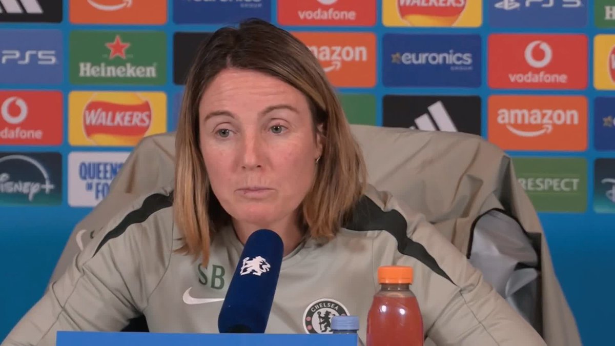 Sonia Bompastor and Erin Cuthbert want to produce a performance to be proud of against Barcelona this evening 🟦