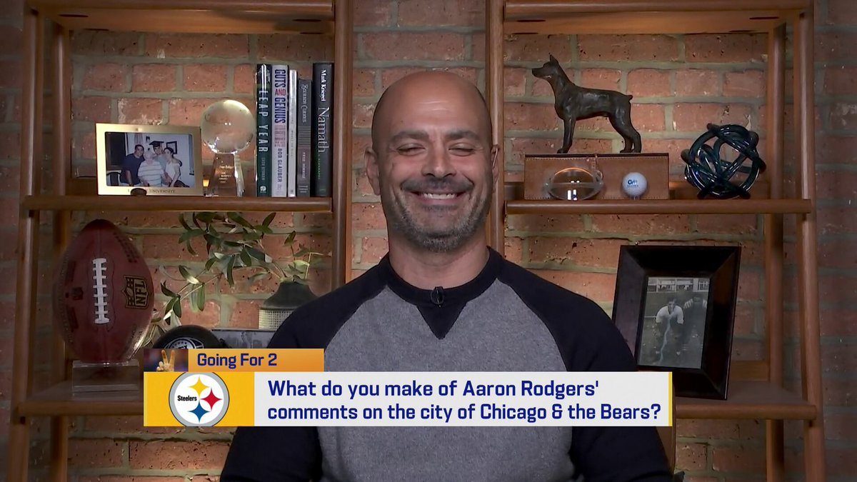 Seth is ready for some revenge on Rodgers Seth Rollins | #DaBears | #HereWeGo