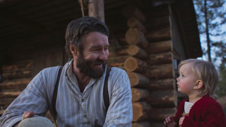 Final trailer for Clint Bentley’s ‘TRAIN DREAMS’ • Follows a logger helping build a new America at the turn of the 20th century • Starring Joel Edgerton, Felicity Jones, Kerry Condon, & William H. Macy • Releasing tomorrow on Netflix