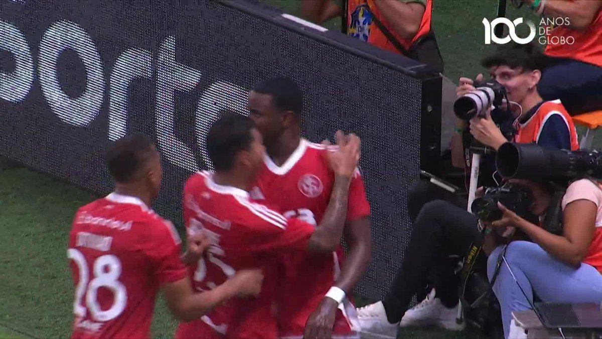 O gol da redenção de Ricardo Mathias, que havia feito um gol contra. Ceará 1x2 Internacional. 🎥 sportv | ge