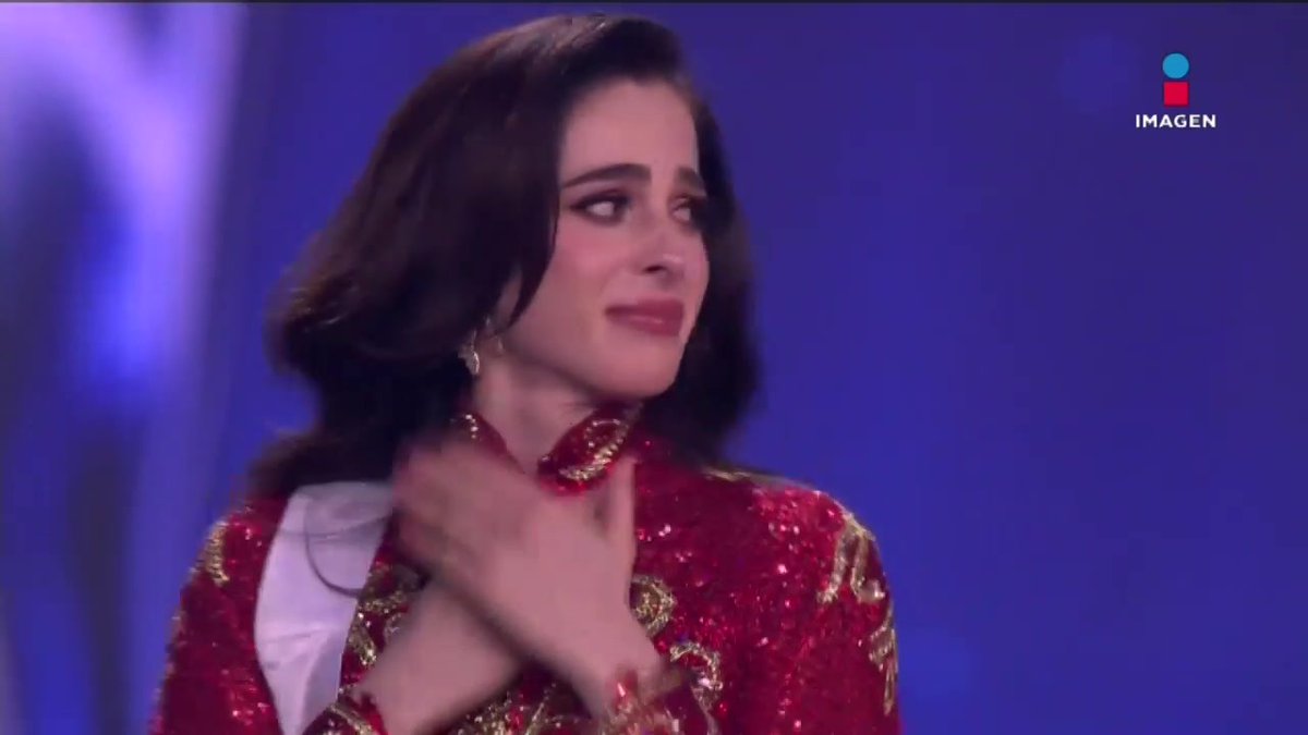 ¡#FátimaBosch👏✨👑 se CORONA como ganadora de #MissUniverse2025! ¡Únete a la conversación con #MéxicoConFátima! 🇲🇽 Sintoniza el 3.1 de Imagen Televisión o sigue la transmisión en nuestro sitio web: #MU25 #MUEnImagen