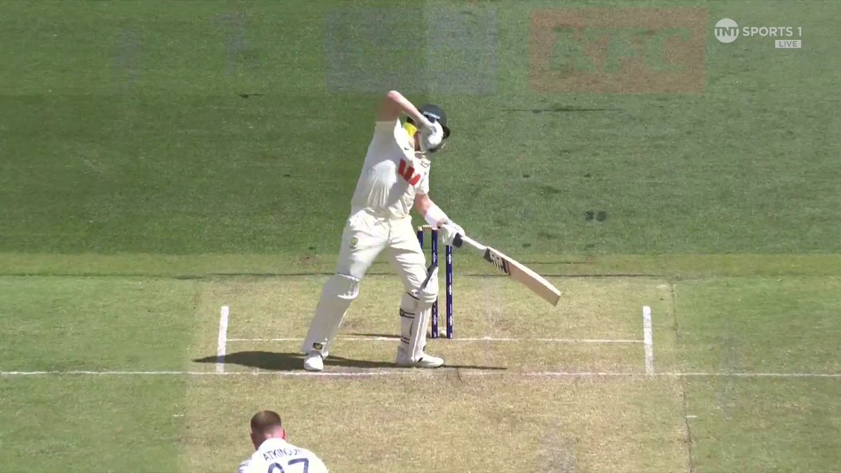 Steve Smith is taking a battering from England's bowlers 🤕 📺 Watch #TheAshes LIVE on TNT Sports and discovery+