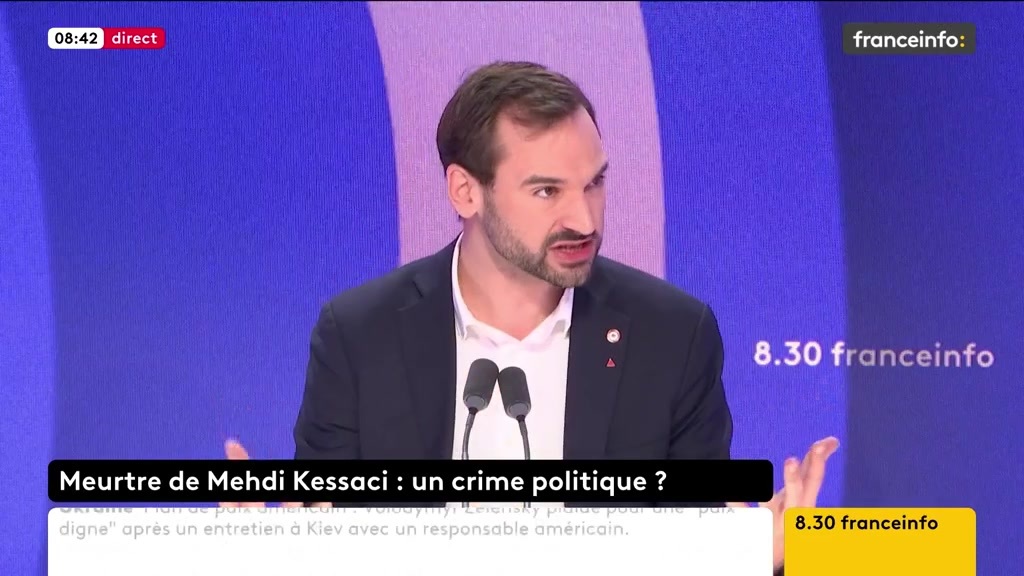 🔴 Narcotrafic ➡️ "Il faut légaliser le cannabis parce que c'est le cœur de l'affaire. C'est souvent par la vente de cannabis que les trafiquants vont ensuite proposer d'autres types de drogue. Si on légalise le cannabis, on leur coupe l'herbe sous le pied", selon Ugo Bernalicis