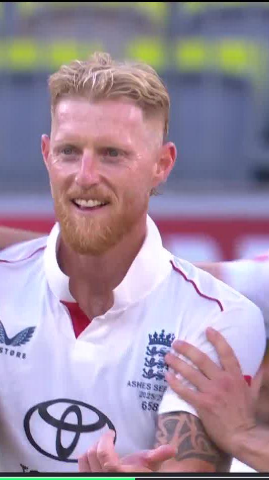 🚨 If spinners had taken all 19 wickets on Day 1 of a Test match in India, people would call it the worst pitch ever. But because fast bowlers took them in Australia, it suddenly becomes a “proper Test-match pitch.” 🫡 #AUSvENG #Ashes2025