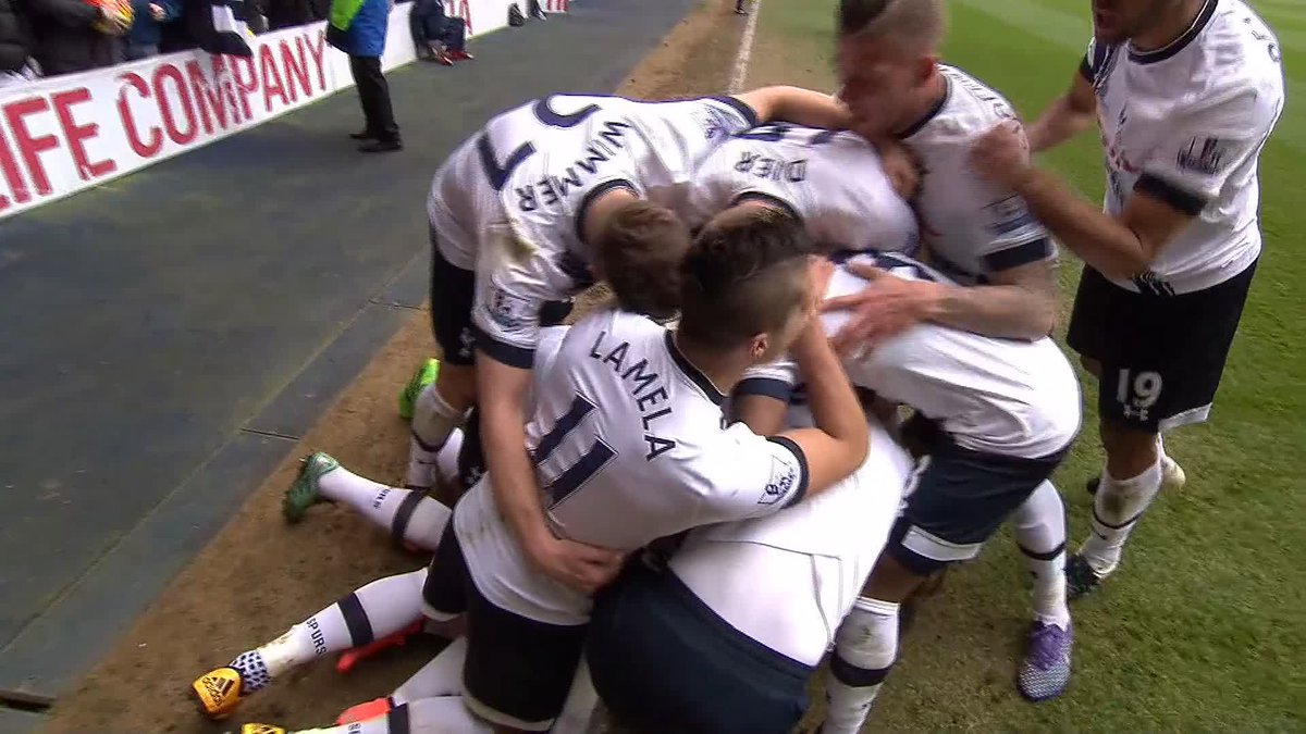 Throwback to 2016… Harry Kane scored an absolute beauty against Arsenal in the North London derby! 🤯