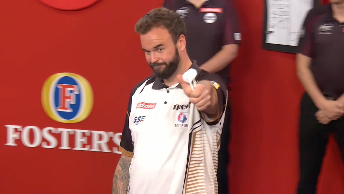 SMITH HAMMERS MEIKLE! Ross Smith comfortably breezes past Ryan Meikle 6-1 to confirm his place in Round Two! 📺 #PCFinals | R1