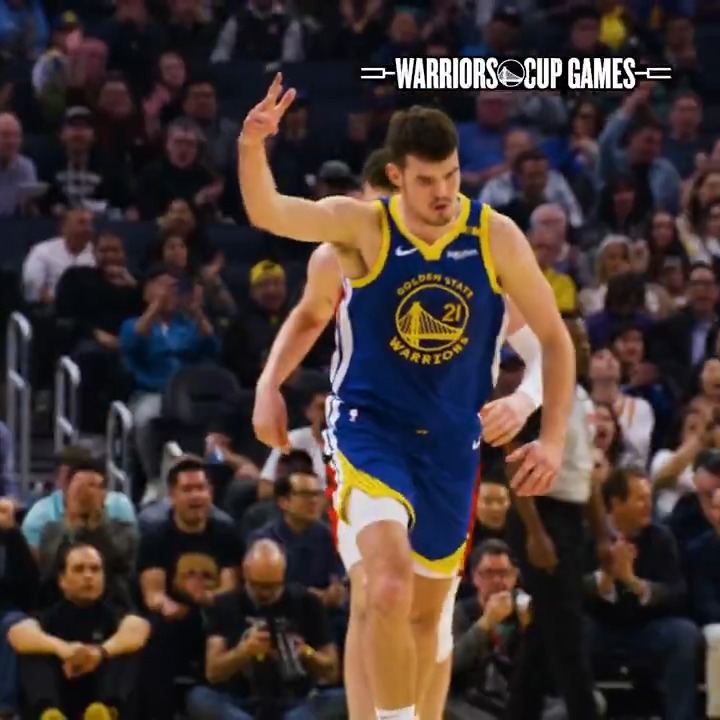 Tonight, an NBA Cup showdown between the Dubs and Trail Blazers. Bring the energy, Dub Nation 📣