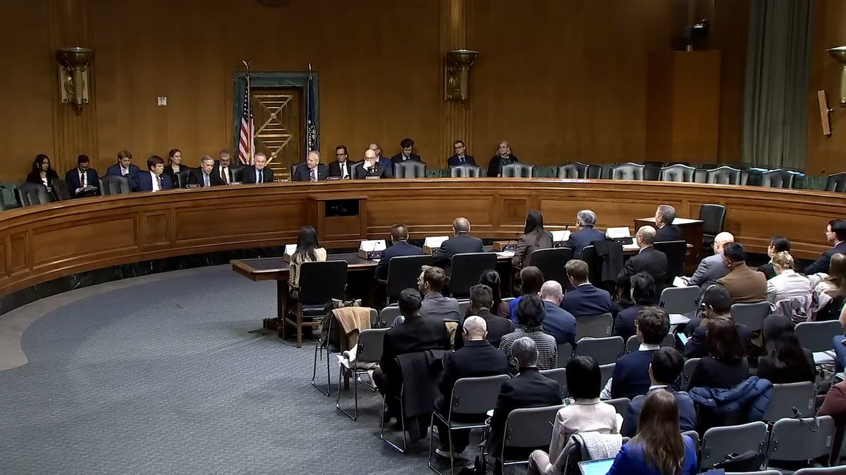 美国国会及行政当局中国委员会(CECC)两位主席警告说,中国共产党正加速推进一场“系统性战争”,企图将中国境内所有宗教完全纳入党的统治之下。他们也强调,尽管极权政府无法容忍宗教自由,但也无法将其消灭,美国及国际社会将继续支持中国宗教群体抵抗压迫。 详细报道👉