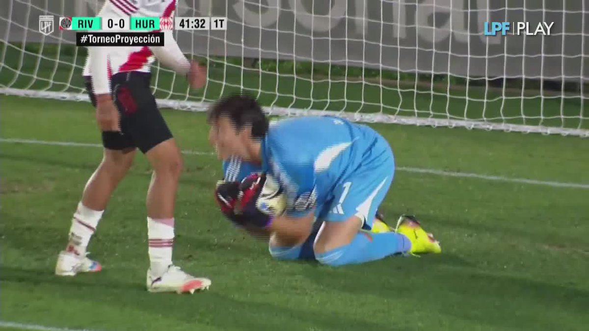 ⚔️🔥 Santi Beltrán atajó el penal