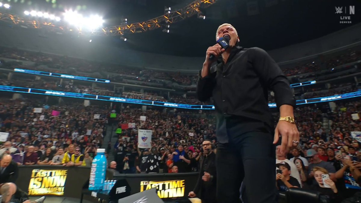 "Bron Breakker, historically speaking, a Steiner is never better than a Rhodes." "Brock Lesnar, don't forget the last person who beat you here was me, and NOT once but twice." THIS GOTTA BE THE BEST CODY RHODES' PROMOS IN A LONG TIME 🔥 #SmackDown