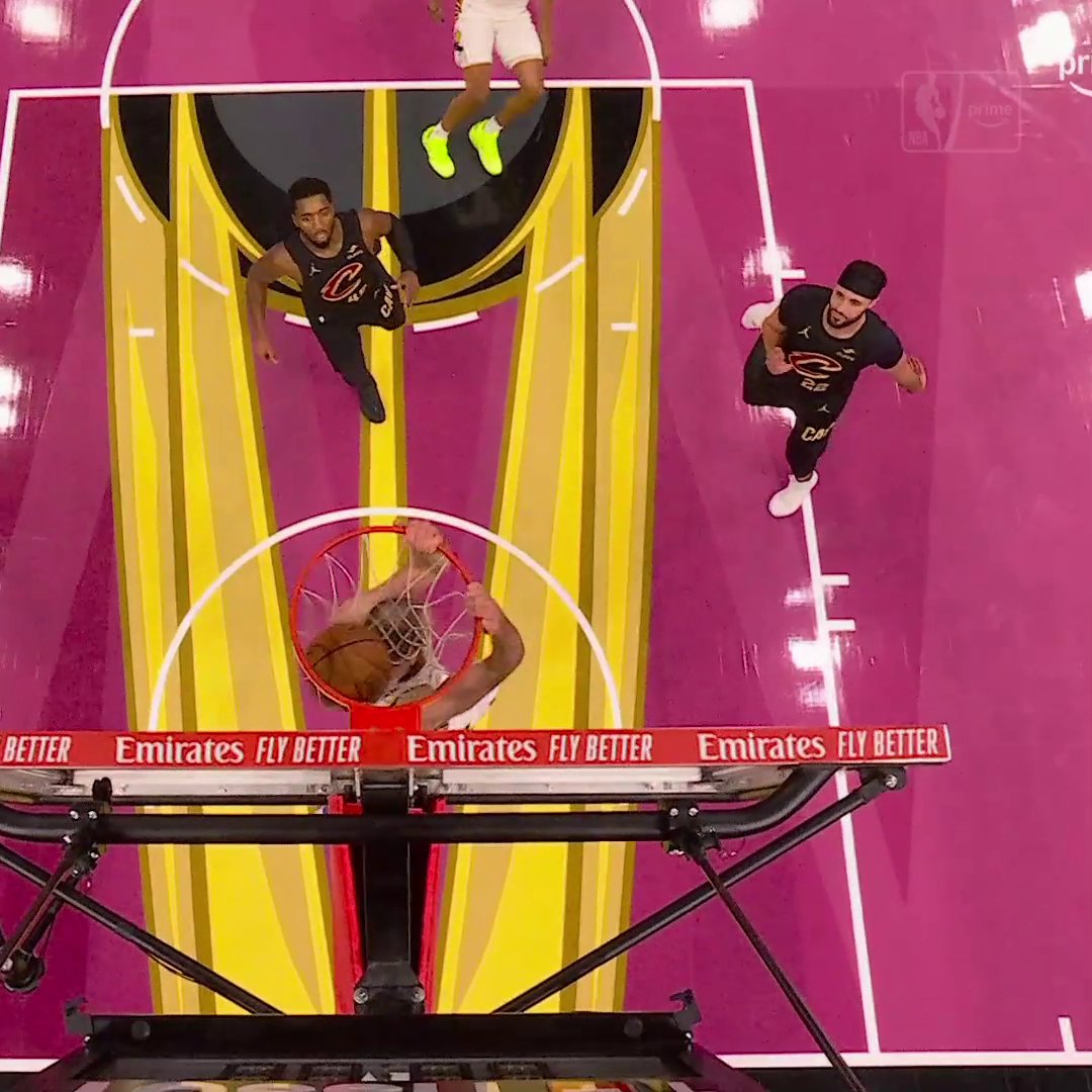 JAY HUFF REVERSE DUNK. 🔥