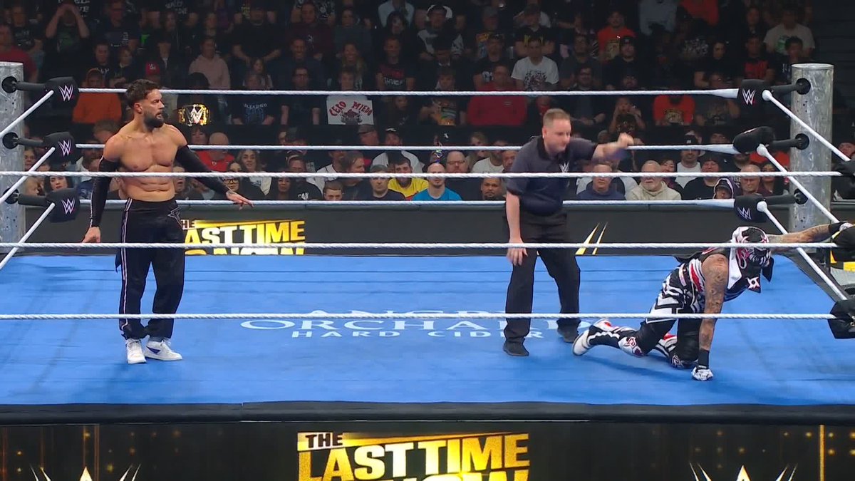 We see you, Finn Bálor 😂