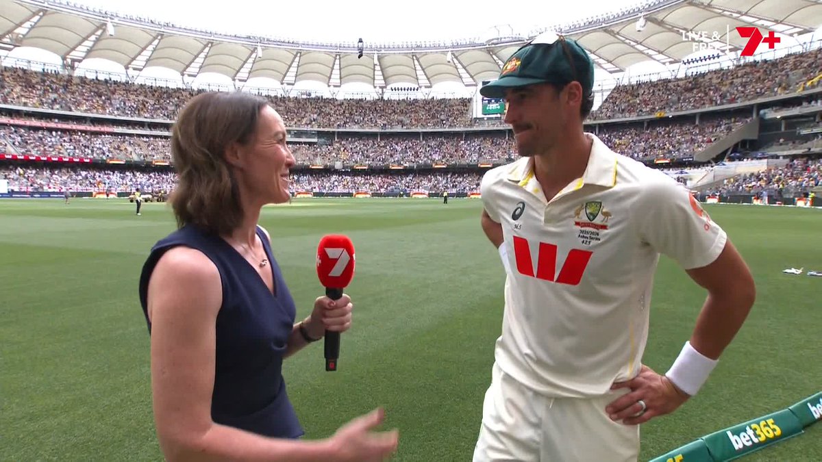 A very tongue-in-cheek Mitch Starc talking about the catch off his own bowling... "Maybe a bit of justice for Lord's." 😂 #Ashes
