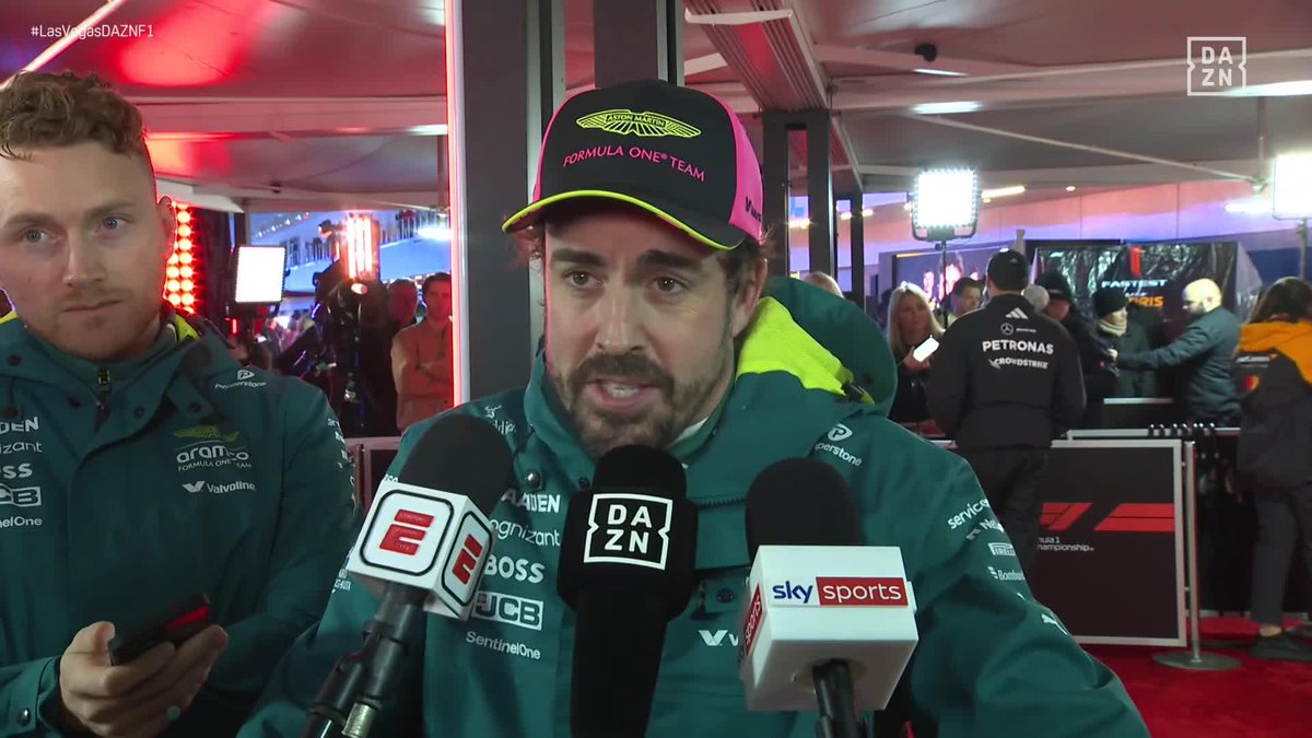 🗣️ Fernando Alonso: "Hace dos horas no pensaba estar en Q3, la lluvia nos ha ayudado muchísimo y hay que estar agradecido" #LasVegasDAZNF1 🇺🇸