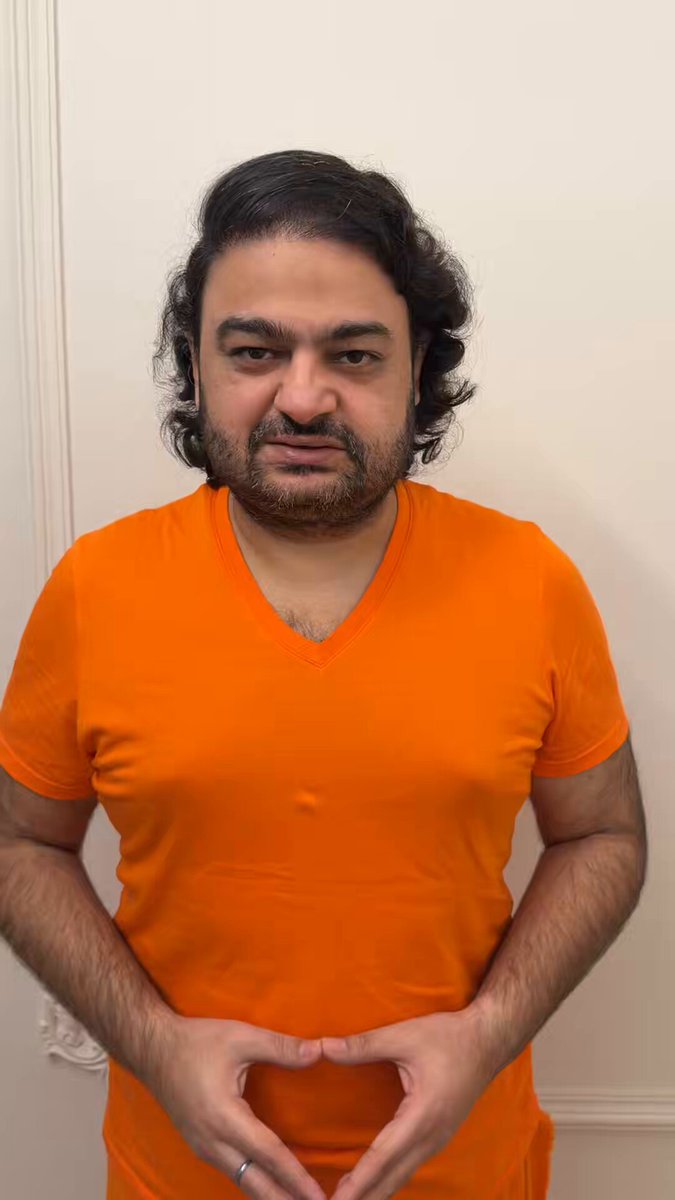 कल आप की अपनी भिक्षा यात्रा को लगातार चलते-चलते तीन साल पूरे हो जाएंगे। जातियों में विभाजित हिन्दुओं को संगठित करने का सबसे बड़ा अभियान है। अब इस यात्रा को आपके प्यार और आशीर्वाद की और अधिक आवश्यकता है। कल इस यात्रा को भारत के प्रत्येक हिन्दू तक पहुँचाने में इस अभियान में सहयोग करें। 👏