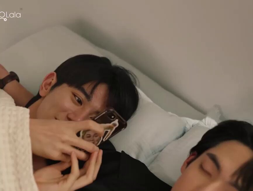 So the contract offerer is falling for the contract accepter? The plot of this drama is giving me whiplash #TideOfLove