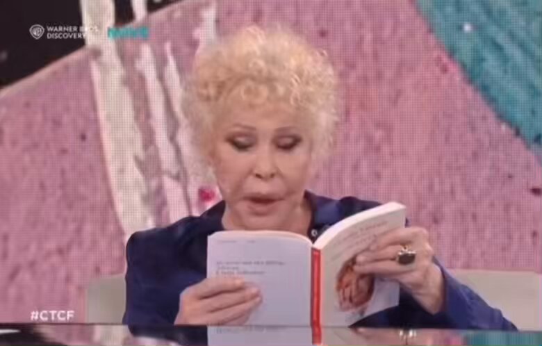 “Delle poche certezze che posso permettermi, una di queste è che l’ultimo mio secondo sarà pieno d’amore. Ho amato anche più del necessario, ho fatto il dovuto e lo straordinario”. ❤️