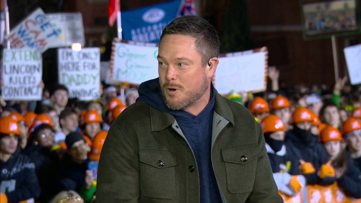 "I appreciate what I have here so much. This will be my spot. This is where I'm at forever." Dan Lanning says he's an Oregon Duck for life 💚