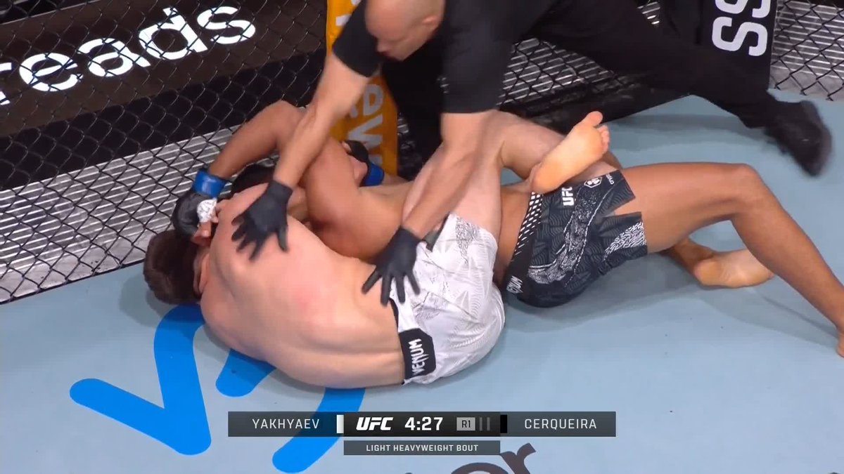 IT'S OVER IN 33 SECONDS 😱 🇹🇷 #UFCQatar How about THAT for a debut from Abdul Rakhman Yakhyaev! Watch our prelims LIVE NOW on UFC FIGHT PASS 📺