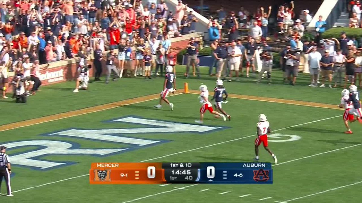 AUBURN WITH A 75-YARD TD ON THE FIRST PLAY OF THE GAME 😱