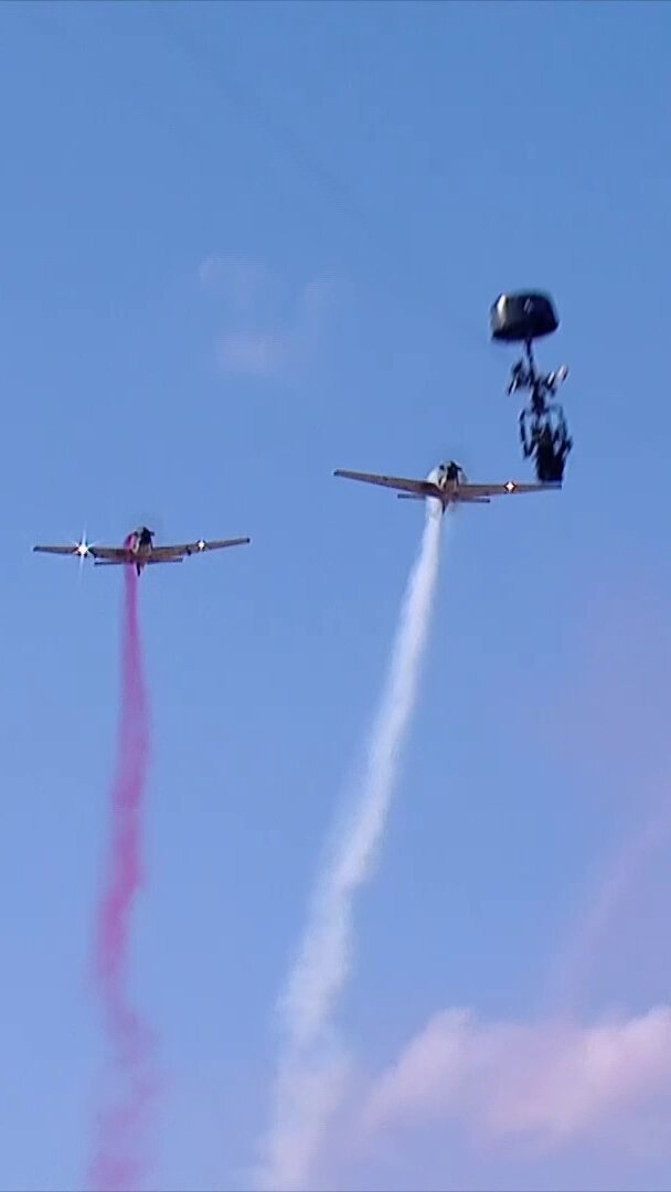 A Conmebol meteu uns aviões passando por cima do estádio da final da Sul Americana.
