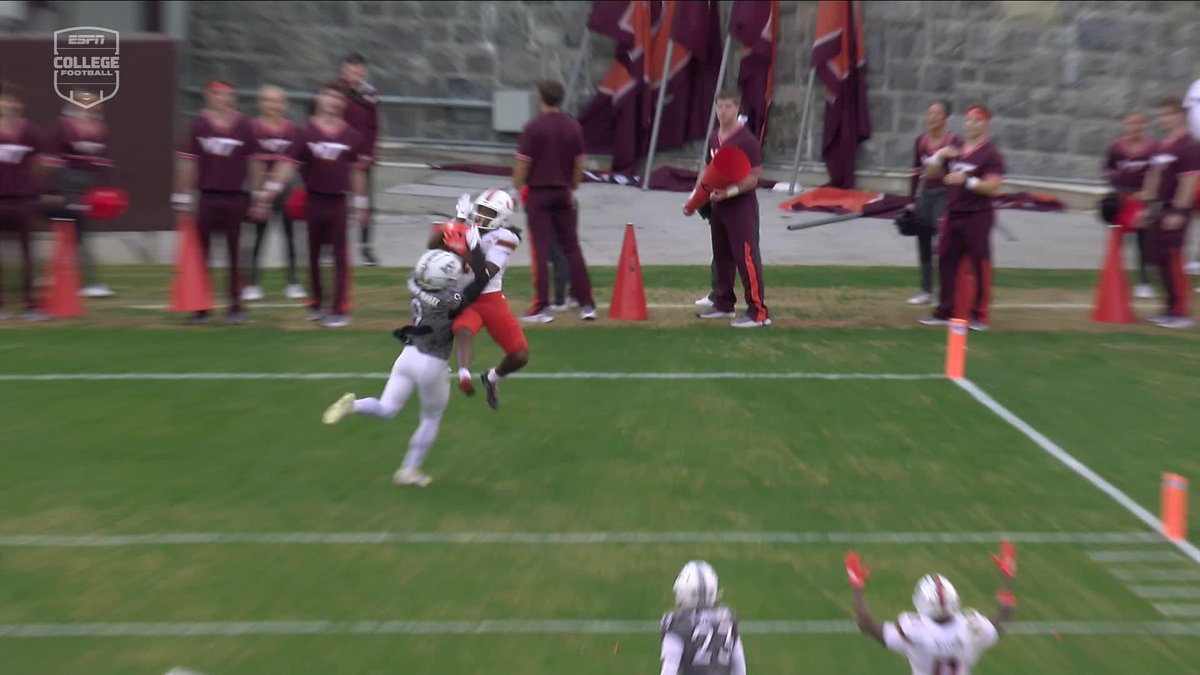 What a play from Carson Beck and Malachi Toney! Toney hit the "night night" celly and Beck waved goodbye to the crowd 😮‍💨