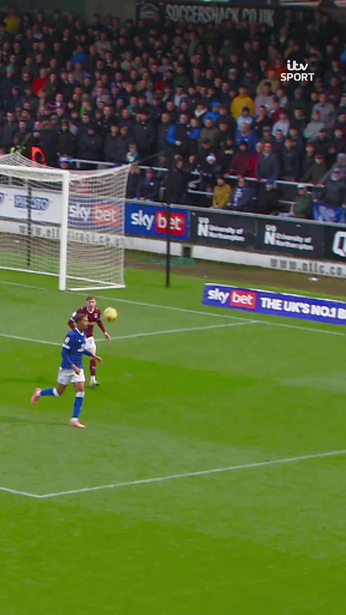 What a way to score your first league goal for your club! ☝🏻 Joel Colwill gets Cardiff City underway to move top of the table 🔝 Watch EFL highlights on ITVX 📺