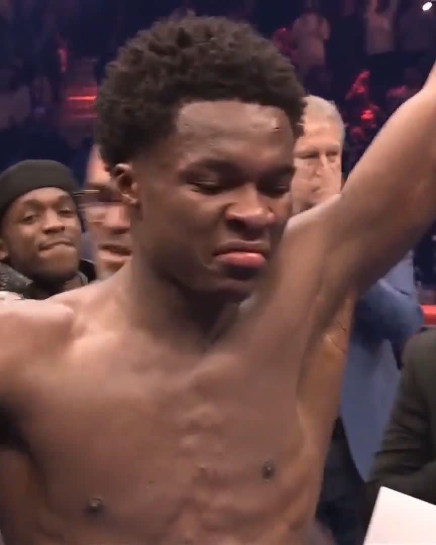 Warriors ⚔️ Abdullah Mason beats Sam Noakes to win the WBO World Lightweight Title 117-111, 115-113, 115-113 in Riyadh. Incredible action, respect to both 👏 #MasonNoakes | DAZN Boxing | #RingIV