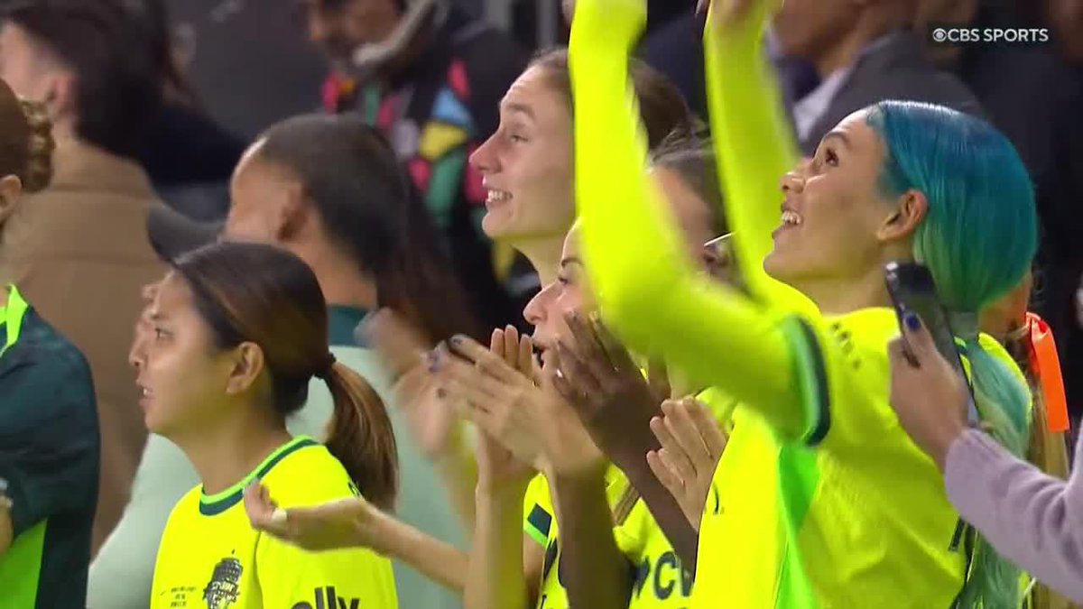 WE'RE KICKING OFF ‼️ Watch Washington Spirit take on Gotham FC in the National Women’s Soccer League Championship NOW on CBS &amp; Paramount+ 📺🏆
