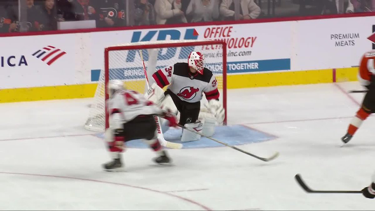 ZEGRAS WITH THE BREAKAWAY GOAL TO GET THE LEAD BACK TO 3 😈🚨