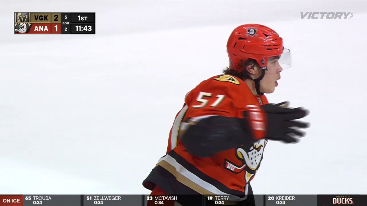 Two Anaheim Ducks goals in 34 seconds and this game is tied! 🦆 Wow.
