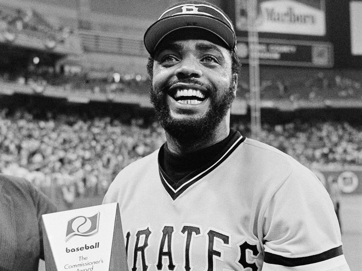 Dave Parker showing off his CANNON during the 1979 All-Star Game 💪