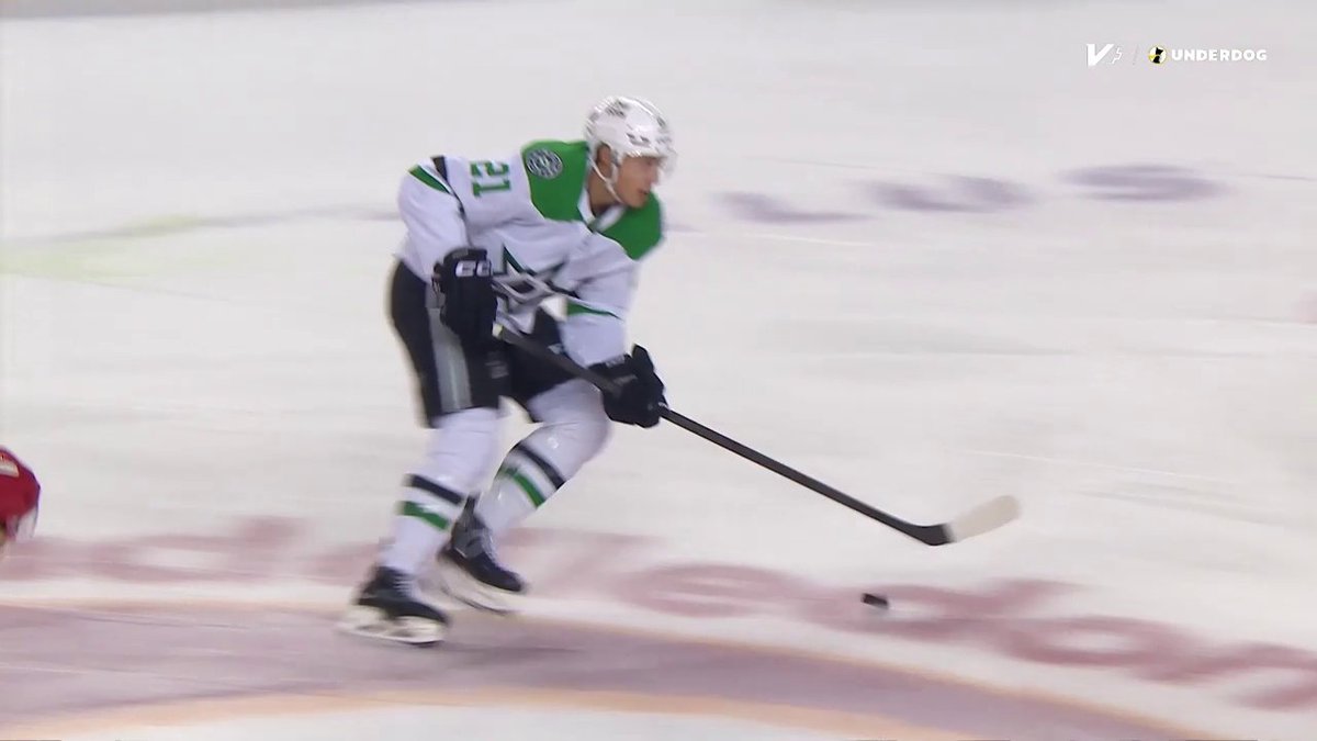Calgary may be the Flames but Jason Robertson's the one bringing the heat 🔥 ROBO HAS 10 GOALS IN SIX GAMES!!!
