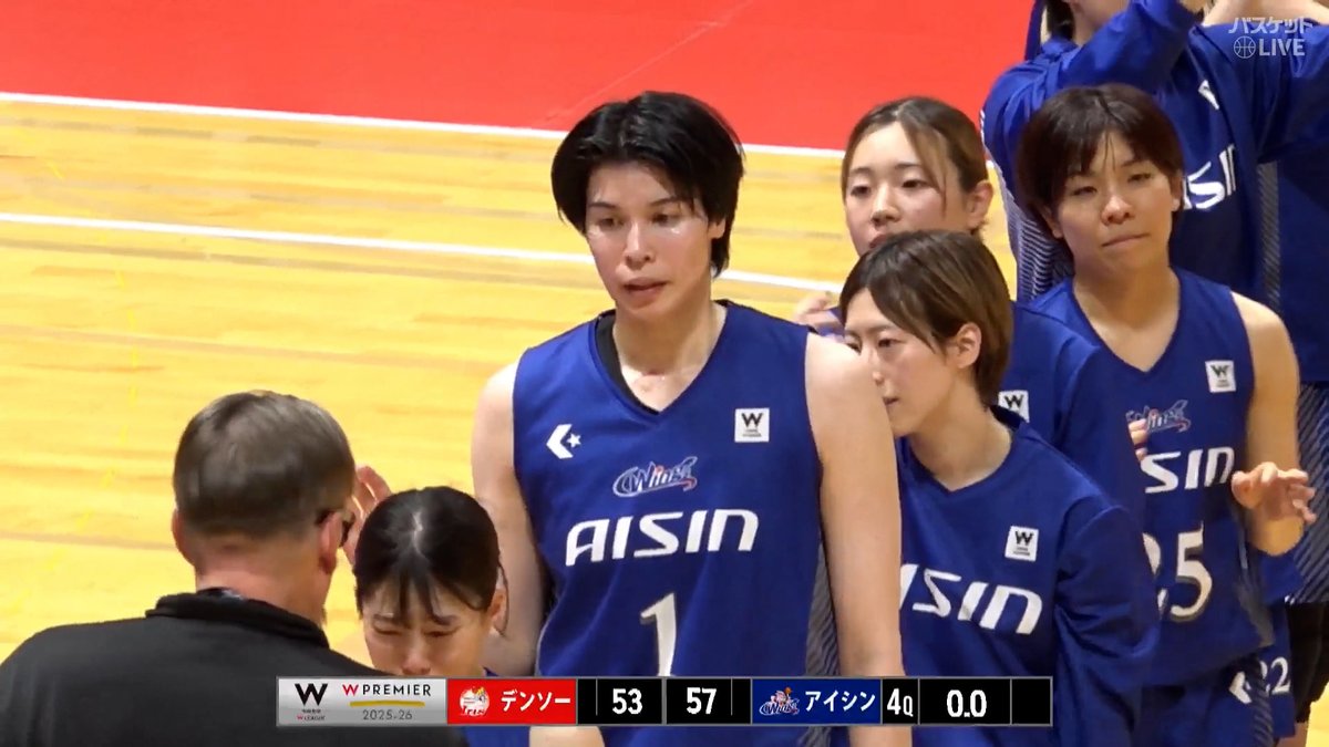 #BTテーブス HC体制で初勝利&amp;連敗脱出🎊㊗ #渡嘉敷来夢 #平末明日香 らが大活躍👏 最後は喜びを写真に📸 #デンソー 🆚 #アイシン 🏀大樹生命 #Wリーグ🏀 第6週｜GAME2 見逃し視聴はこちら👇 #バスケットLIVE 配信中📡 #みようよWリーグ W LEAGUE（Wリーグ） 【公式】アイシンウィングス🏀AISIN WINGS