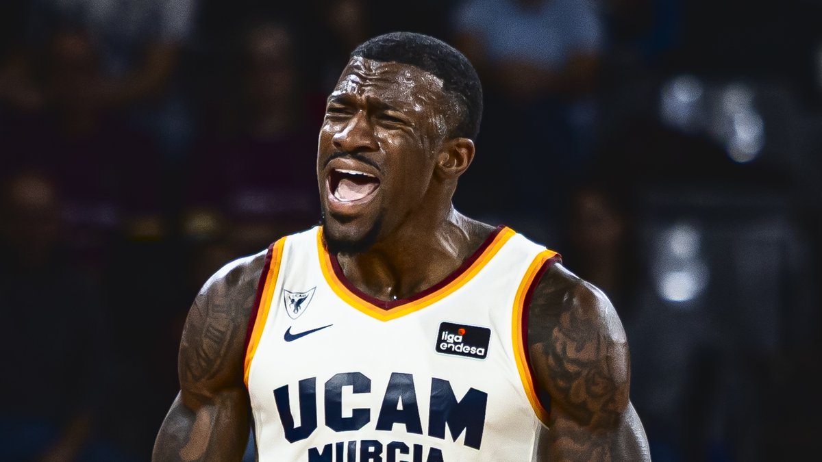 ✅ Anotó un total de 30 puntos ✅ Enchufó 8/11 triples, contribuyendo a que UCAM Murcia igualara la 2ª mejor marca histórica de triples en un partido de #LigaEndesa ✅ Fija el nuevo tope de triples de la temporada Dylan Ennis no deja de sorprendernos 📈🔥