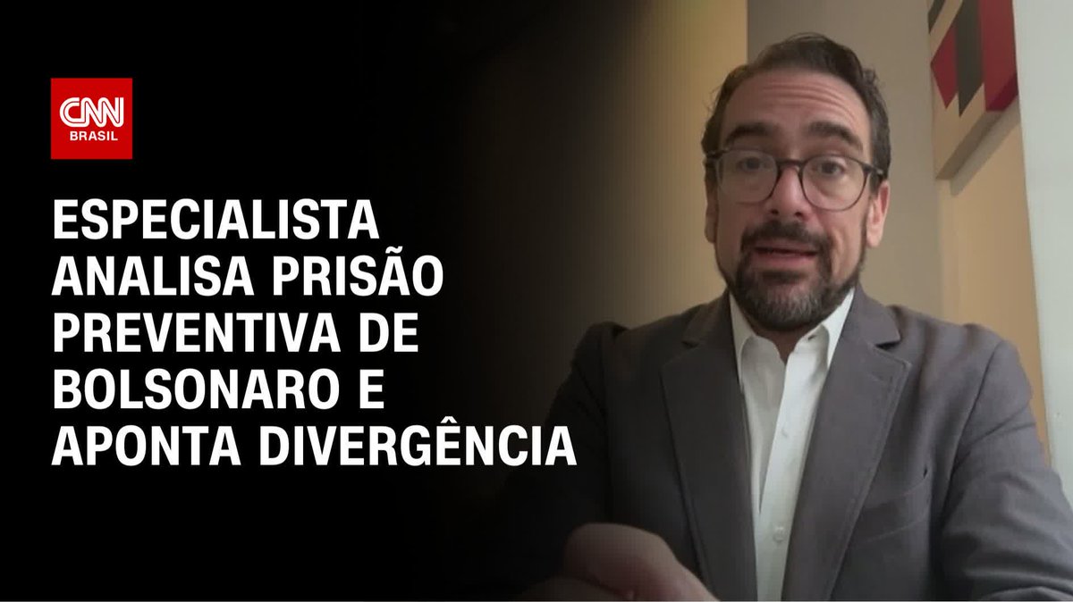 Não me parece que era caso para prisão preventiva de Bolsonaro neste momento, diz professor; assista #CNNNewsroom