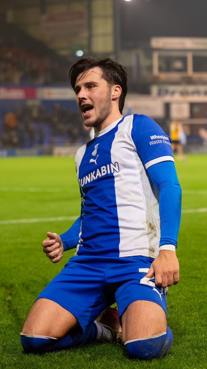 Pure class 🤌 Josh Hawkes | #oafc