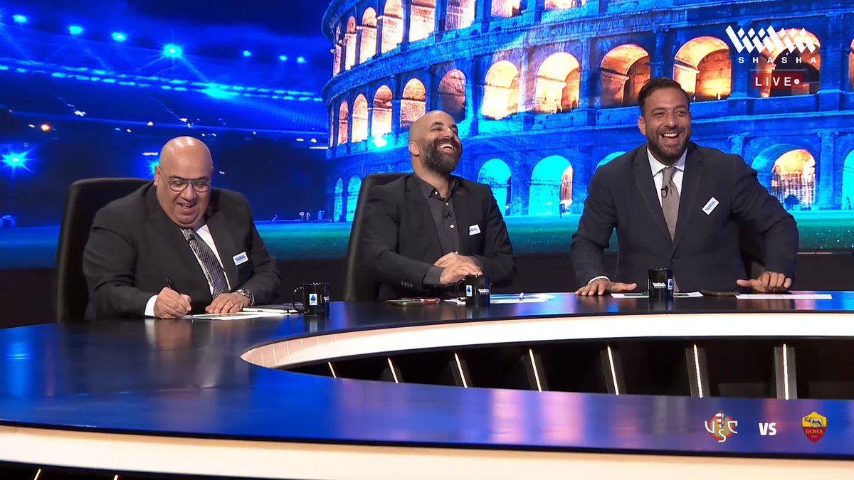 ميدو يختار التشكيل الخماسي لأفضل لاعبين مصريين لعب معهم 🇪🇬🌟 تابعوا الاستوديو التحليلي لمواجهة كريمونيزي وروما في #الكالتشيو_على_شاشا ✨🇮🇹 اشترك الآن 📺