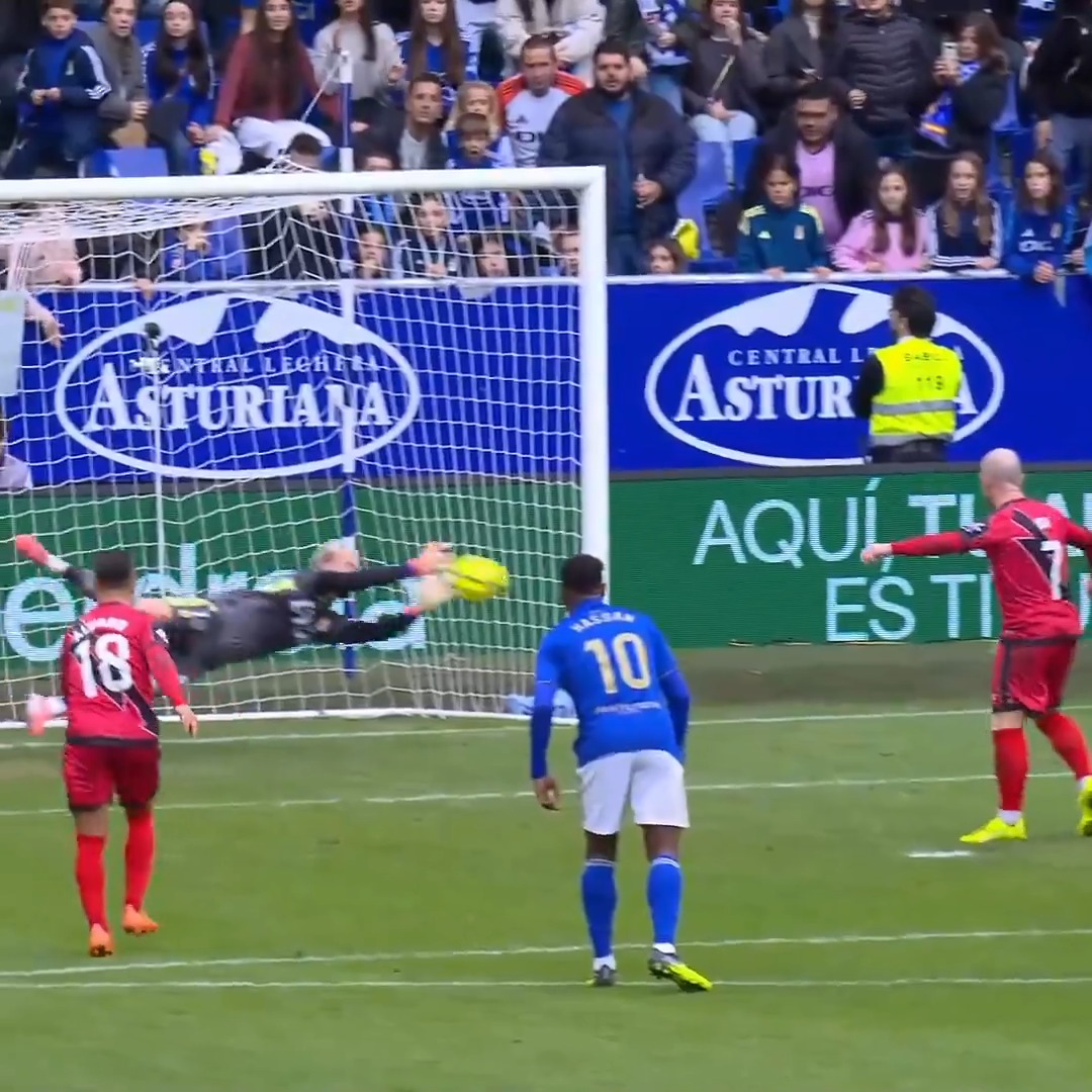 AARÓN ESCANDELL. 🧤