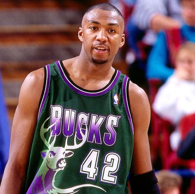 HBD Vin Baker, who had a crazy basketball journey Unknown in High School Univ of Hartford (4 years) NBA Lottery Pick (Bucks) 4x All-Star (Season 2-5) 2x All-NBA Gold Medal Lost $100M Overcame alcoholism Worked at Starbucks NBA Champion as Bucks Assistant Coach