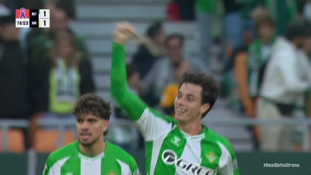 🔙⚽️ #ExVélez | GOL de Valentín Gómez para el 1-1 de Betis 🇪🇸 ante Girona. Primer gol para él en el fútbol español 👏