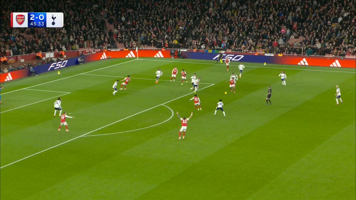 EBERE EZE! What a finish! 👏