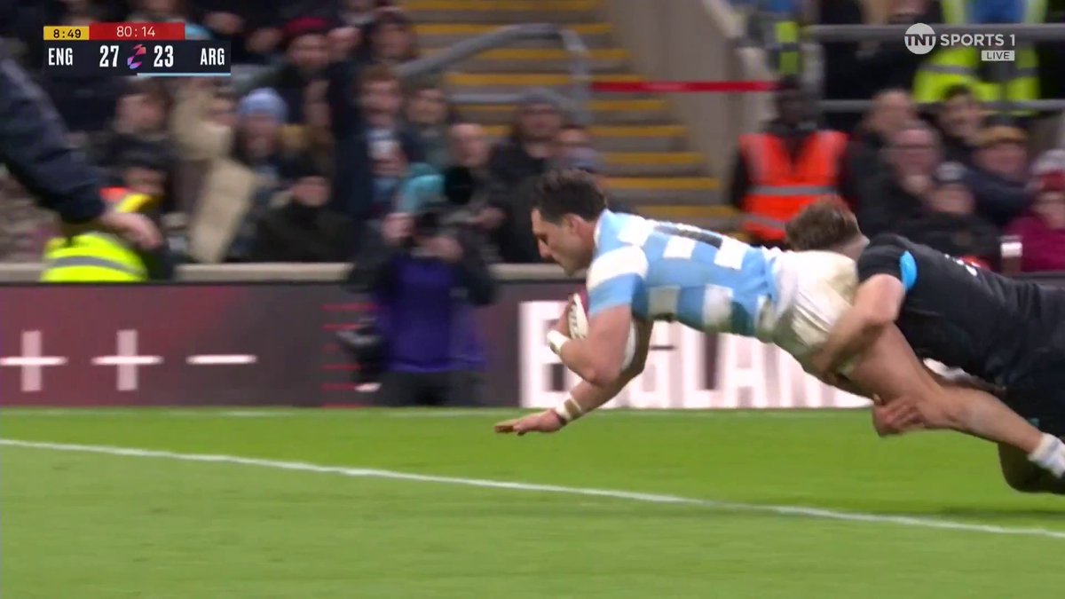 Argentina played with all their heart and soul.💪 England was almost defeated. Fortune favored England and they won, but you, Argentina, won the hearts.🩵🤍 #ENGvARG #LosPumas