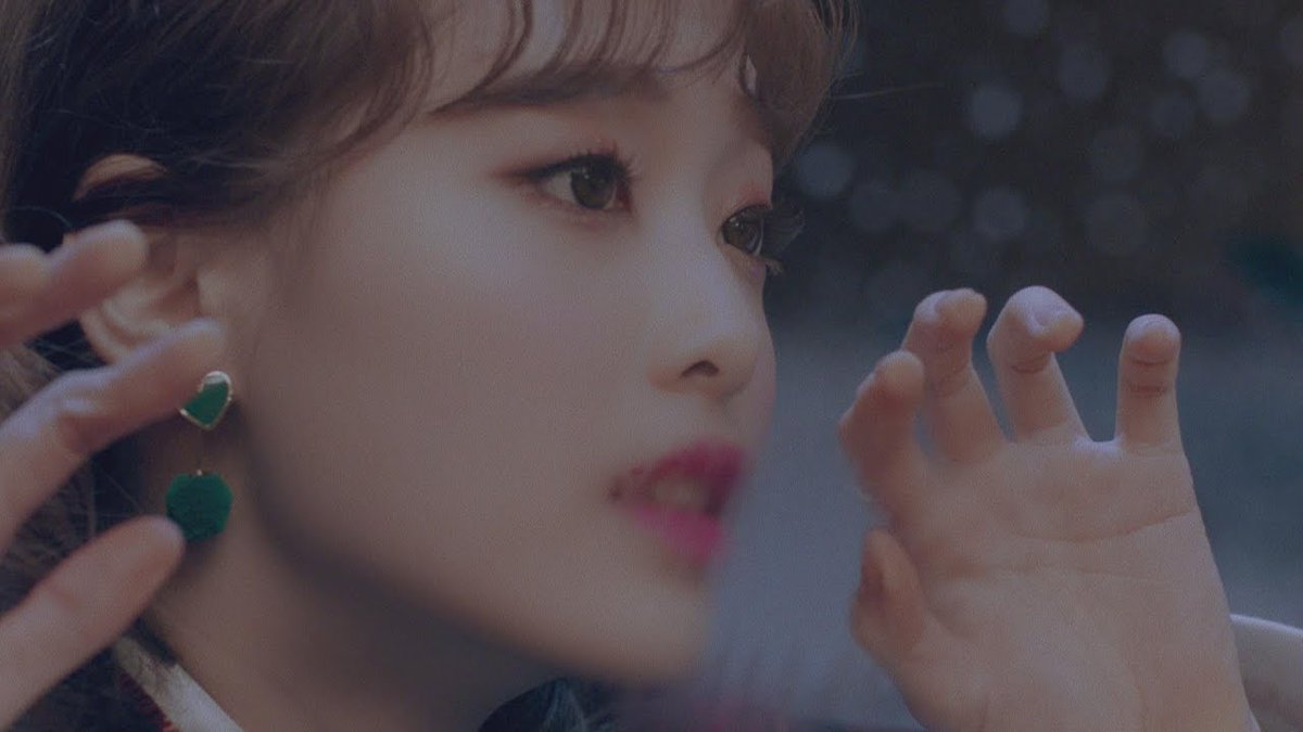 Chuu from LOONA was only 18 when she released “Heart Attack”