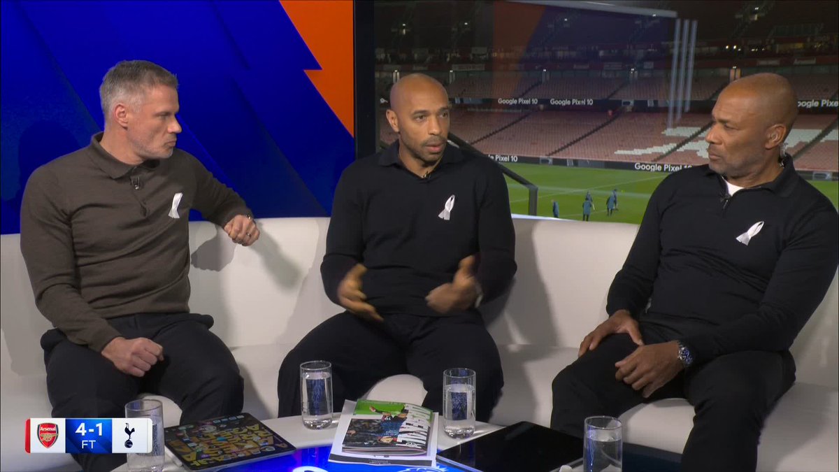 "Can he create chances, can he score goals?" Jamie Carragher on Thomas Frank's approach ⤵️