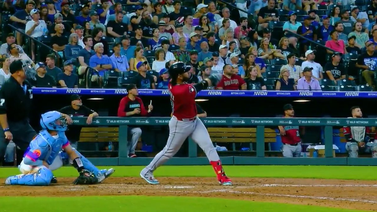 Top Plays of 2025: No. 75 Eugenio Suárez crushes career home run No. 300!